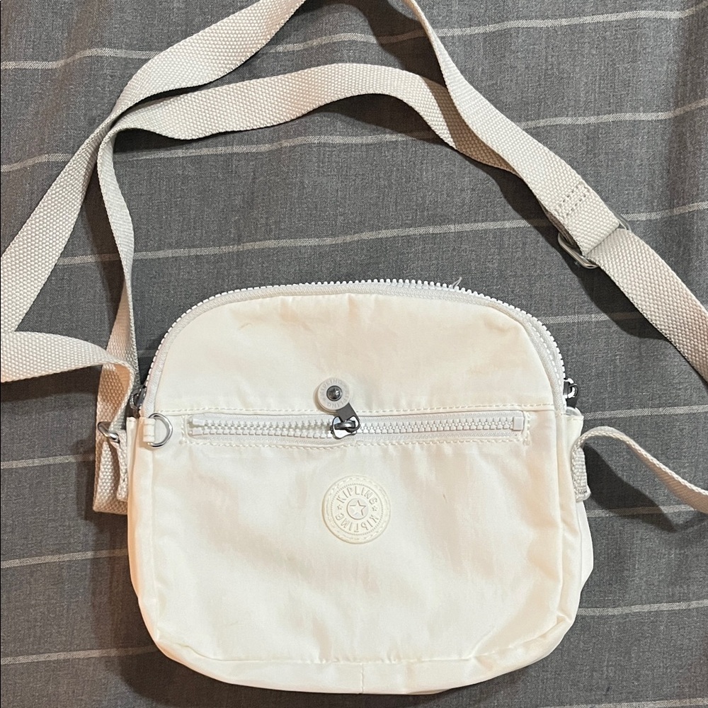 Kipling crossbody purse